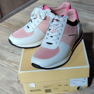 Michael Kors Allie Trainer Extreme